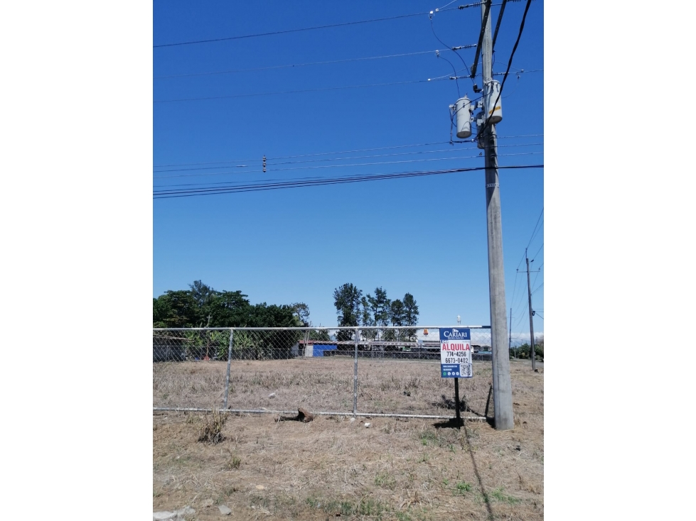 Lote Comercial en Esquina a 30 metros de la Vía Interamericana - 3