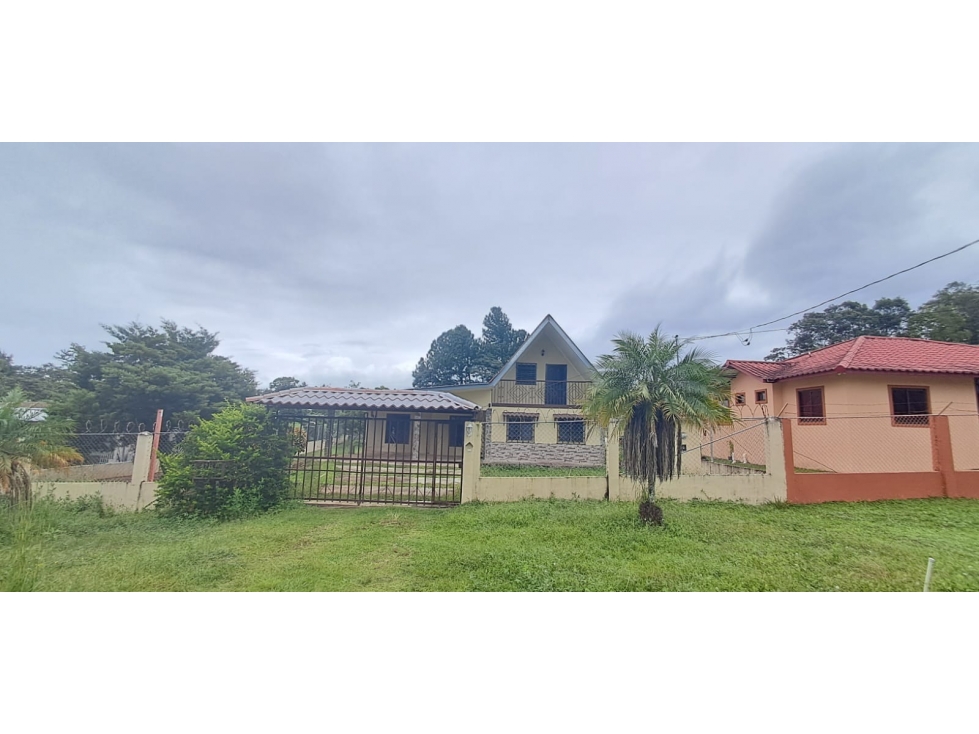 CABAÑA AMOBLADA EN ALQUILER EL CIPRÉ, ALTO BOQUETE — foto 4