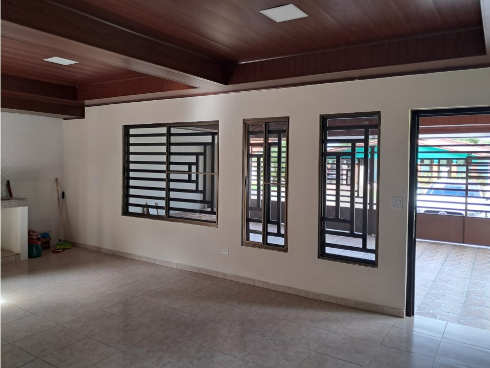 CASA EN VENTA DOLEGUITA USO COMERCIAL O RESIDENCIAL - 2