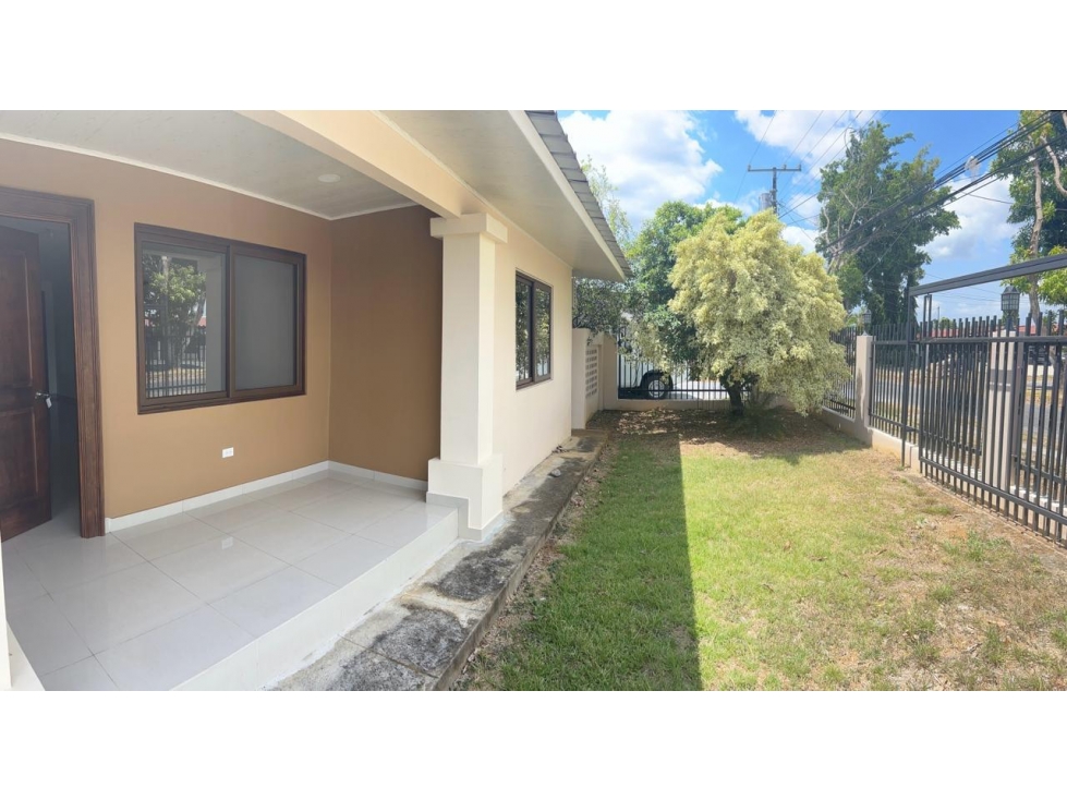 Casa en Esquina en Venta Vía Principal Villa Mercedes - 4