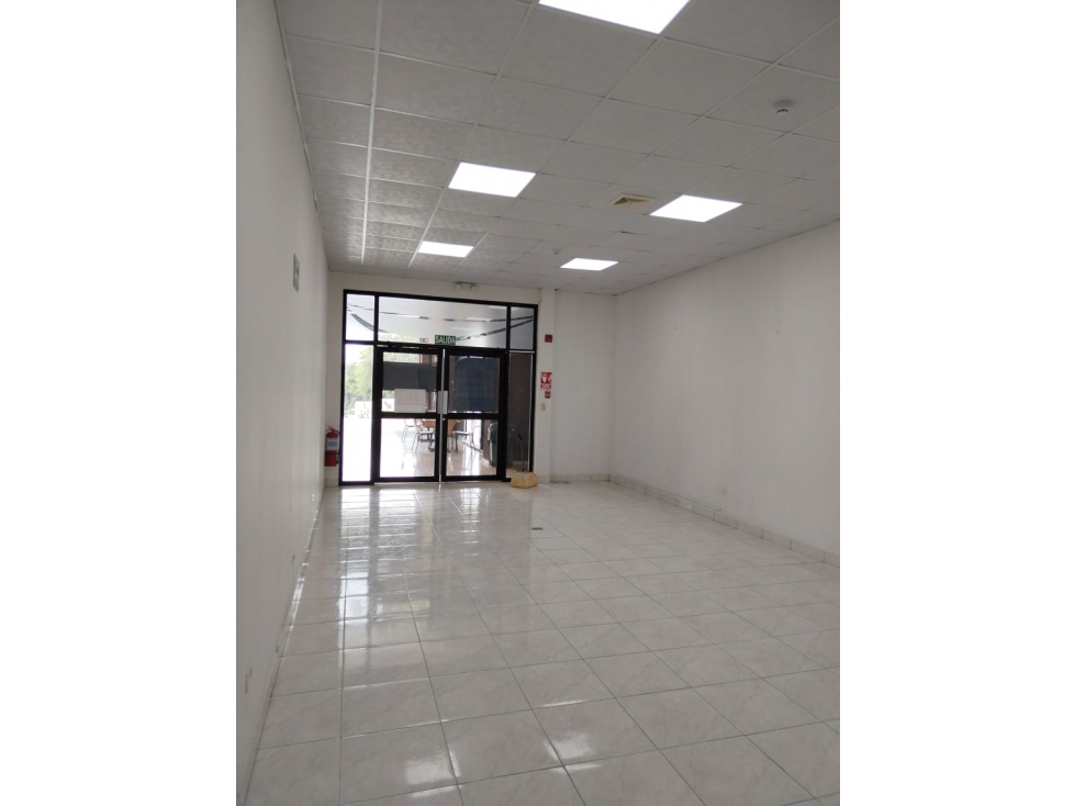 LOCAL PPH LA PLAZA LOS AGARROBOS - 5