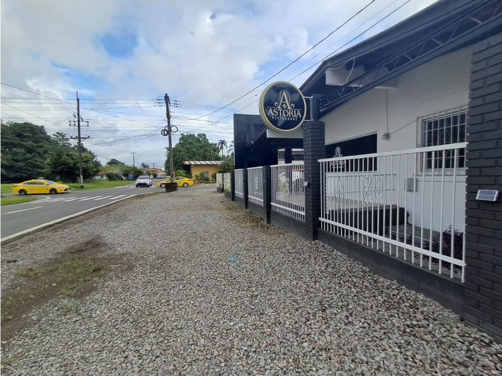 Excelente ubicación casa en esquina habilitada para restaurante — foto 6