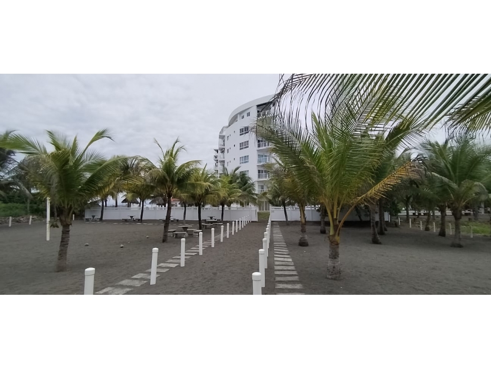 Apartamento en Venta Edificio Las Olas Tower Front - 2
