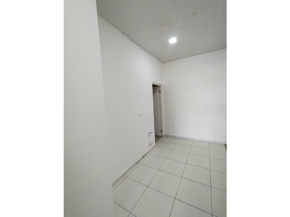 Local Comercial de 86.45 m² en Alquiler Plaza F Sur 507 — foto 6
