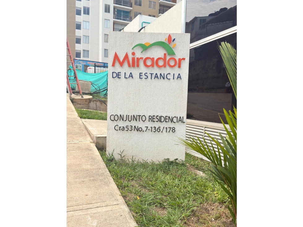 SE ARRIENDA APARTAMENTO NUEVO EN MELGAR - 2