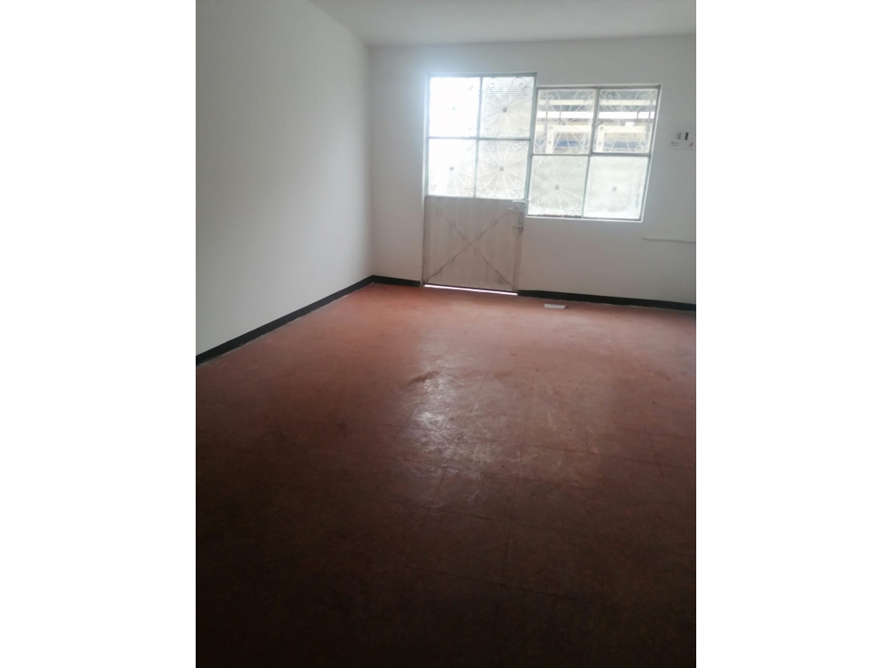 APARTAMENTO PARA ARRIENDO /B. EL PROGRESO / 2do PISO SIBATE — foto 2