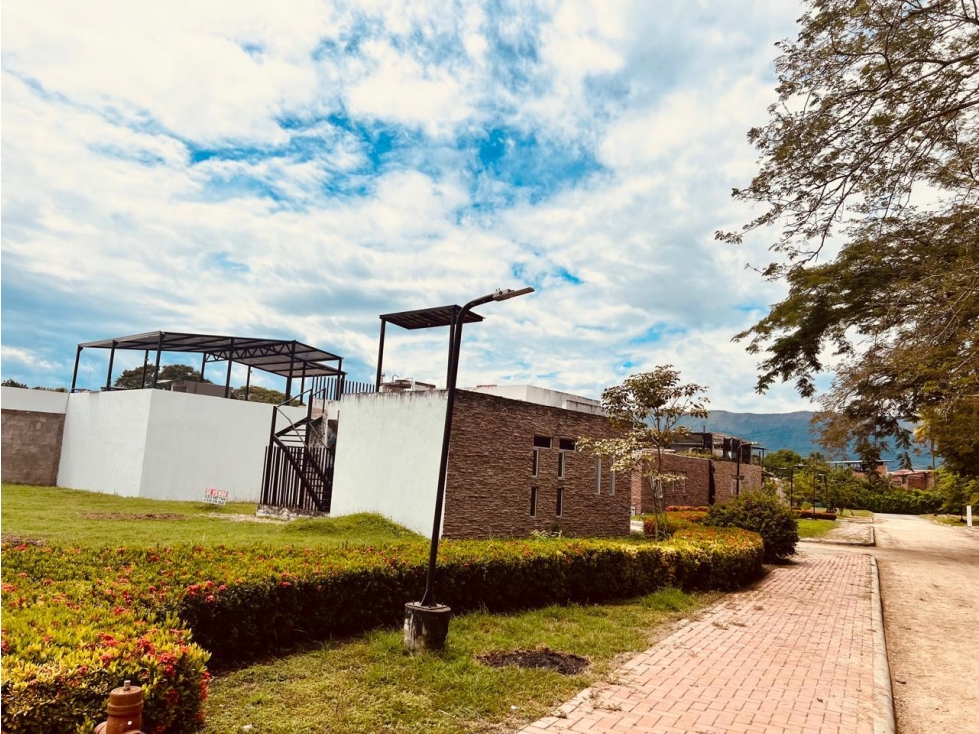 LOTE EN VENTA / CONDOMINIO MADERA VERDE RESORT -AGUA DE DIOS - 3