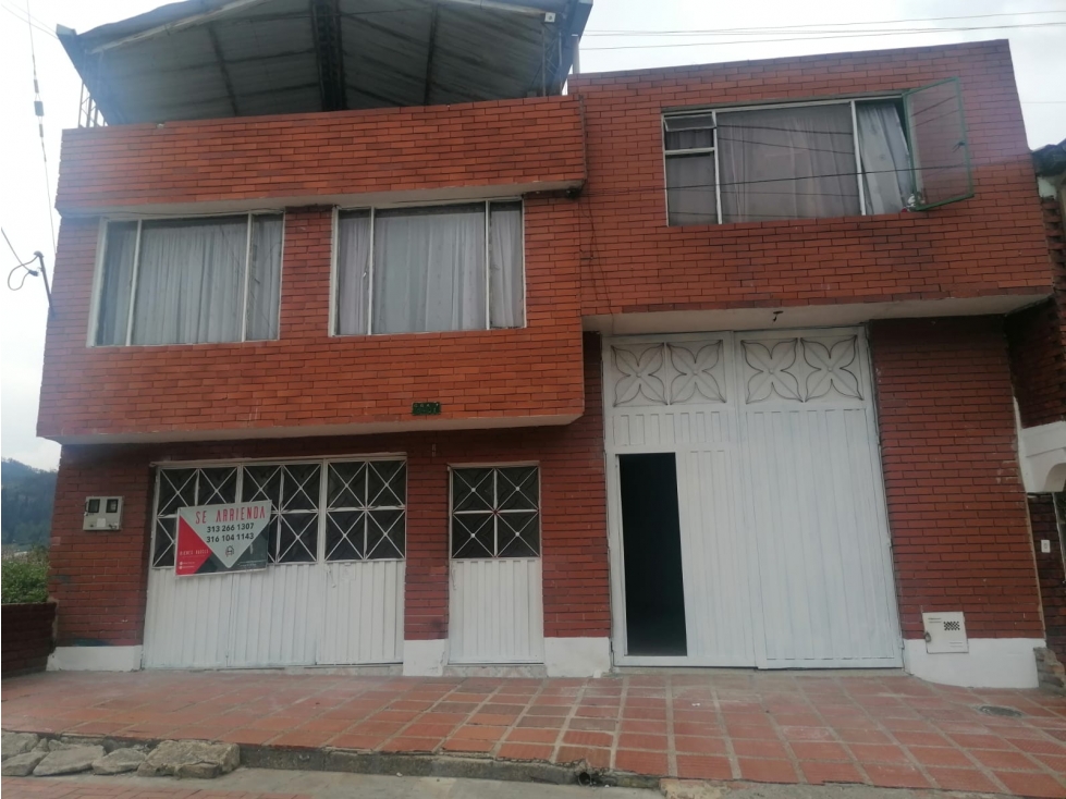SE ARRIENDA BODEGA EN SIBATÉ - 1