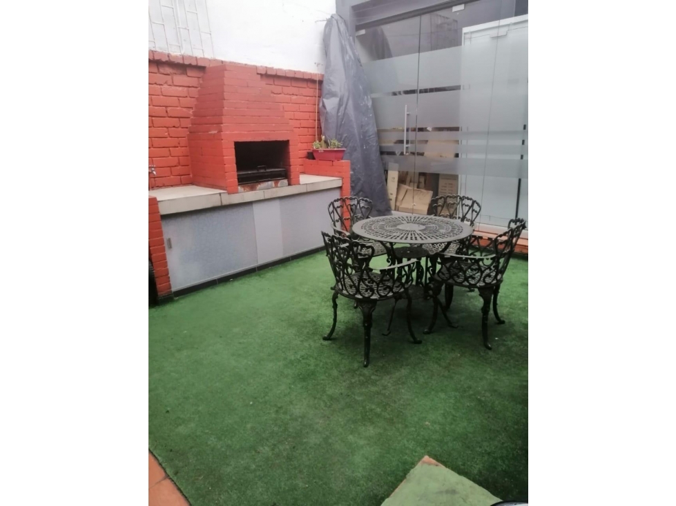 CASA EN VENTA EN BOGOTA QUEDAS GALERIAS — foto 3