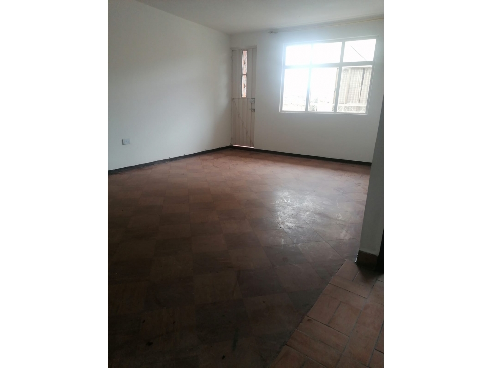 APARTAMENTO PARA ARRIENDO /B. EL PROGRESO / 2do PISO SIBATE — foto 6