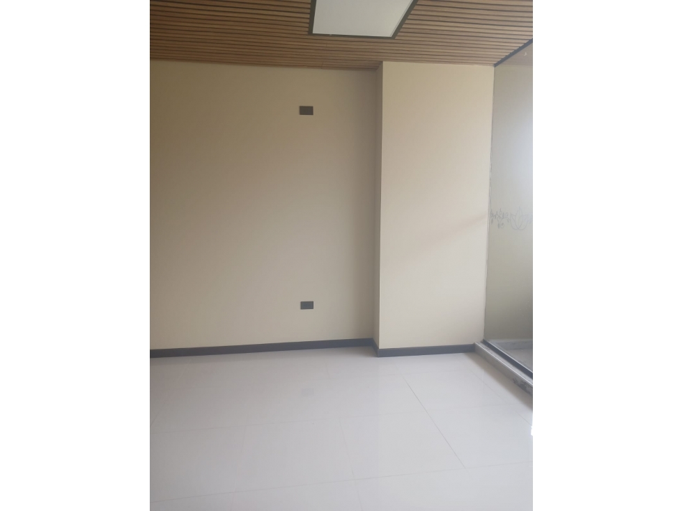 Venta Oficina / Local/ Consultorio Garden Tower Tunja - 4