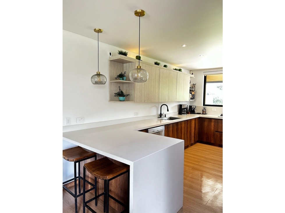 Casa campestre en venta en Llanogrande — foto 5