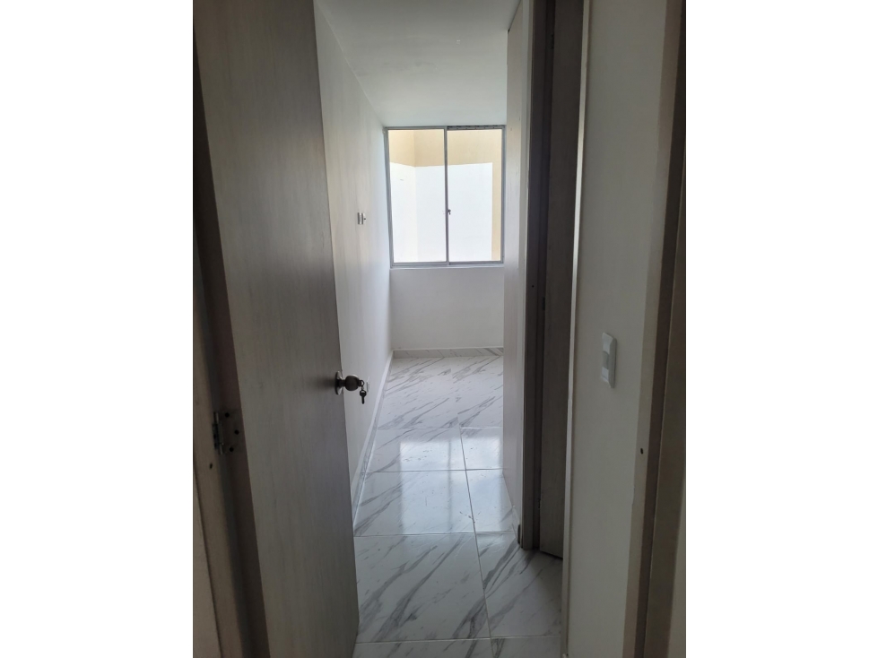 Apartamento Conjunto Balcones De Alejandria ~ permuta — foto 3