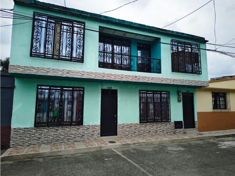 Casa Los 2 Pisos Independientes Los Naranjos