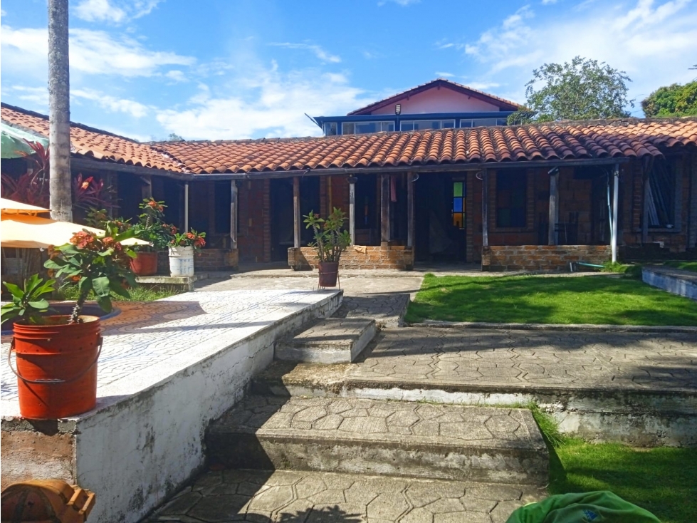 cabañas conjunto acapulco Belalcázar ~permuta