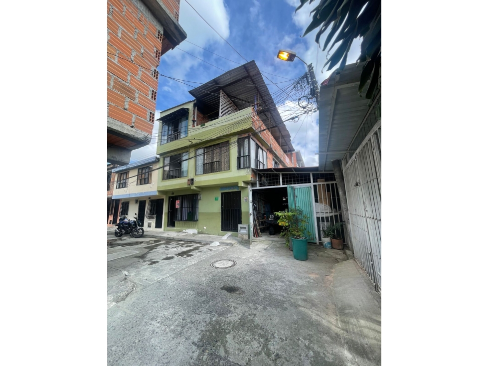 Casa 3 Niveles San marcos