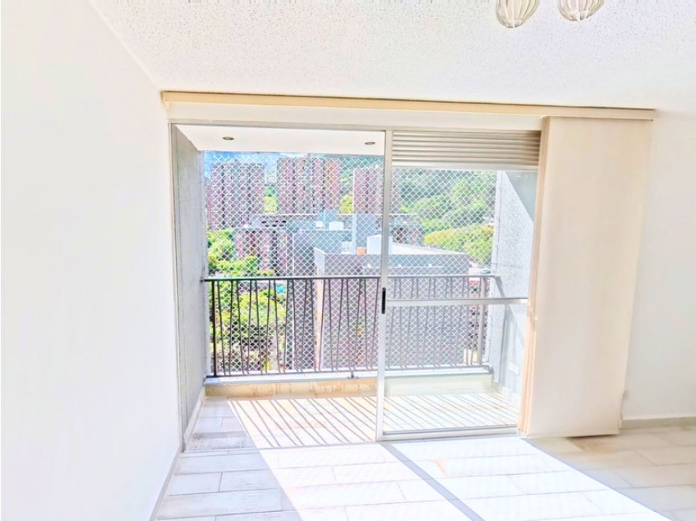 Apartamento en venta en Itagüí - Santa María — foto 3