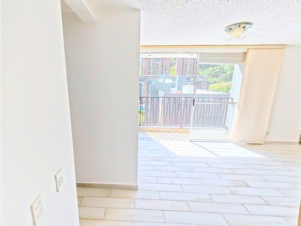 Apartamento en venta en Itagüí - Santa María — foto 2