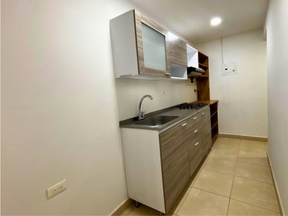 Apartamento en venta en El Retiro - Casco Urbano — foto 2