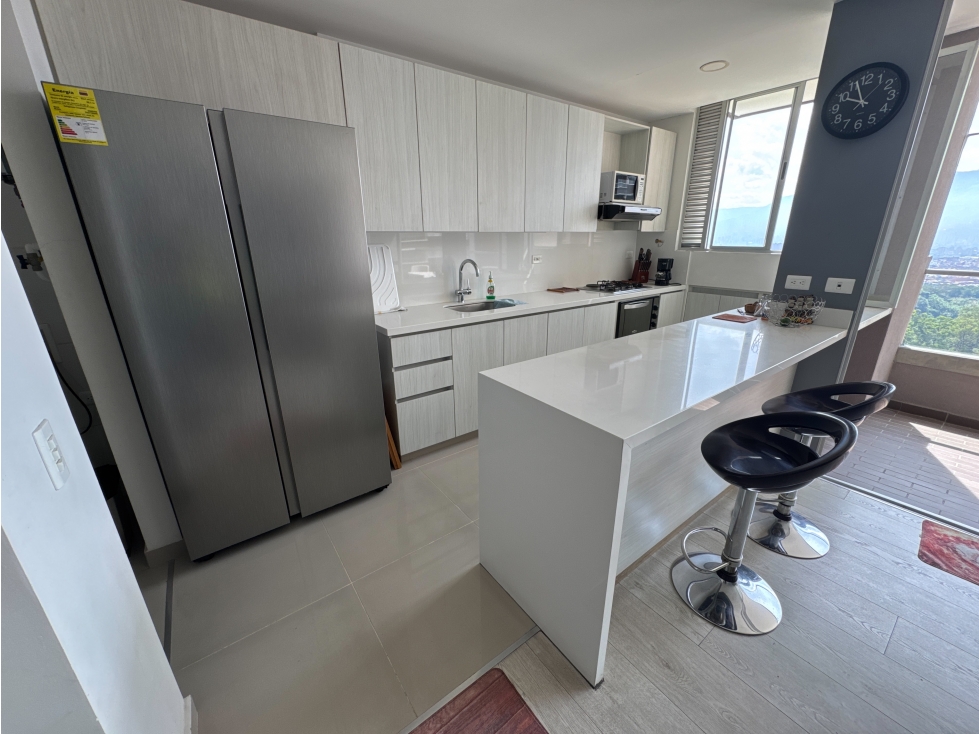 Apartamento en Itagüí - Suramérica — foto 4