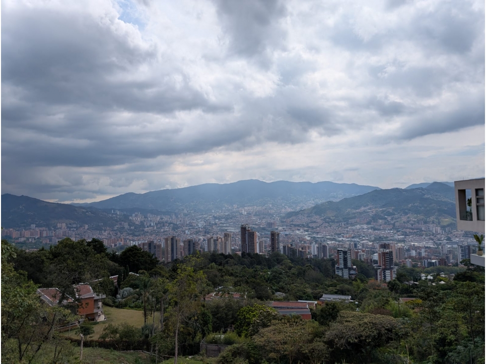 Lote en VENTA POBLADO en Parcelación cerca a El Tesoro Los Balsos