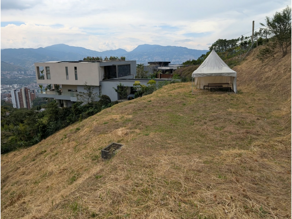 Lote en venta en Los Balsos, El Poblado | Unidad cerrada con VISTA — foto 2