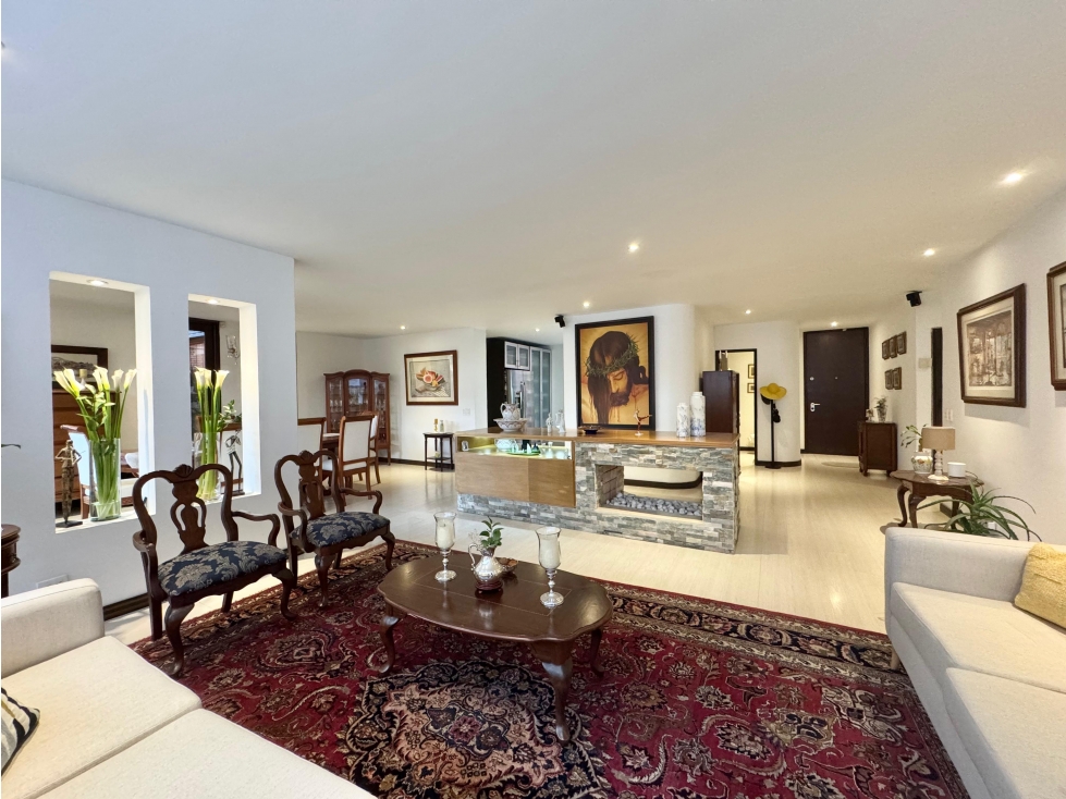 Apartamento en Venta en Rosales Primer Piso con Excelentes Terrazas — foto 5