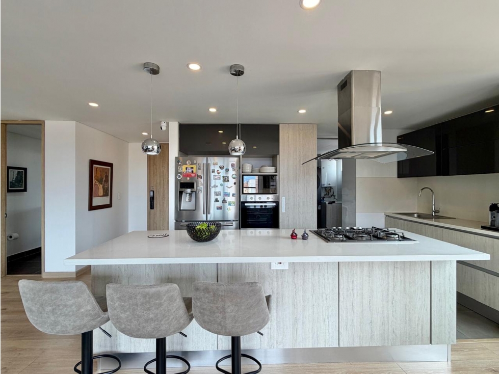 Moderno Apto para venta en Santa Paula — foto 2