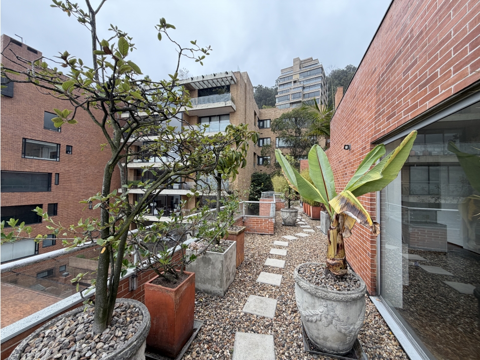 Arriendo: Apartamento con Amplia Terraza y Vista Panorámica en Rosales — foto 4