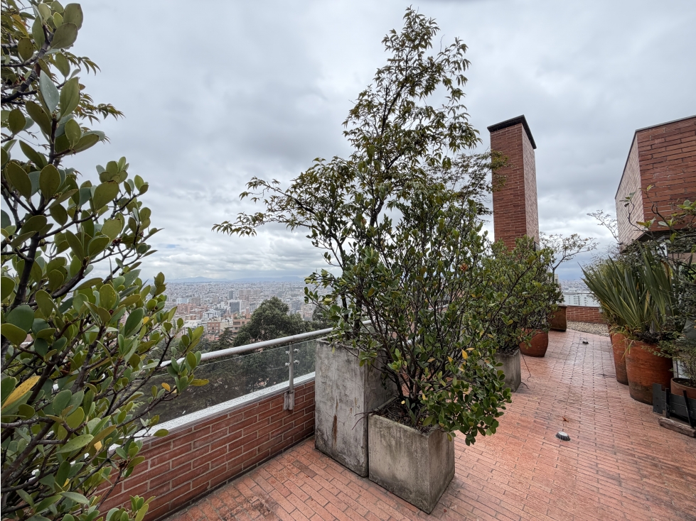 Arriendo: Apartamento con Amplia Terraza y Vista Panorámica en Rosales — foto 2