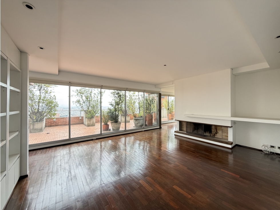 Arriendo: Apartamento con Amplia Terraza y Vista Panorámica en Rosales — foto 6