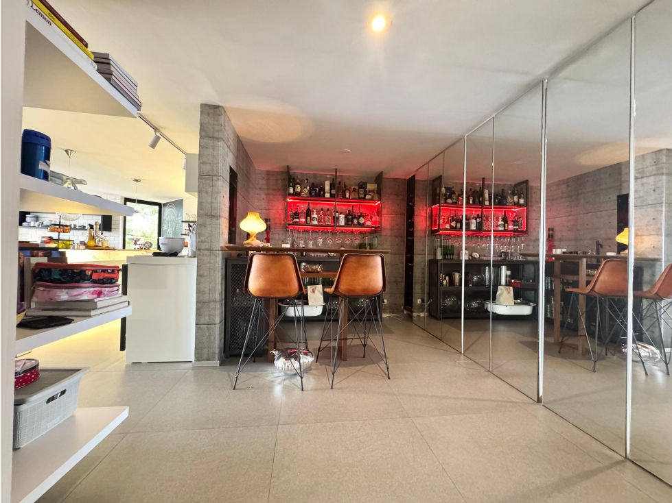 Amplitud, Luz y Ubicación Privilegiada Apartamento Duplex Exclusivo — foto 6