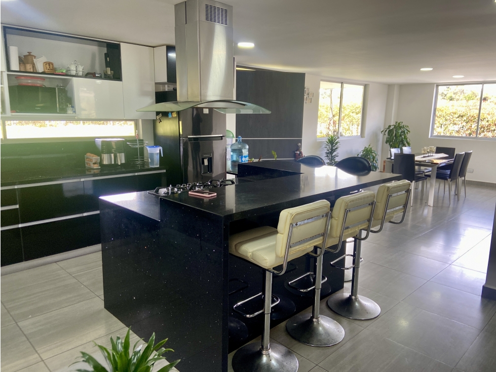 Se vende Casa en el Alto de El Escobero — foto 4