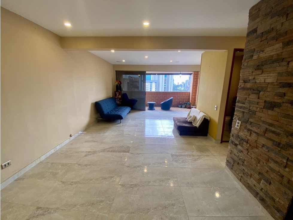 Se vende apartamento en El Poblado - Sector Oviedo 135 m2 — foto 3