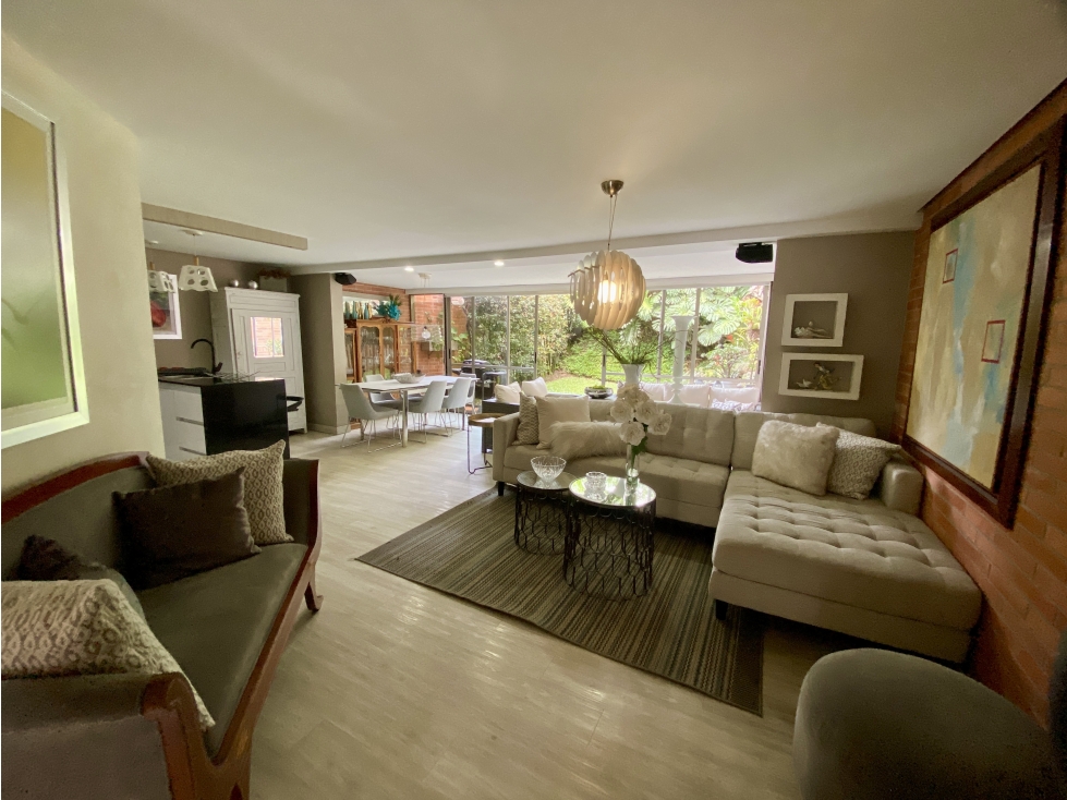 Se vende casa moderna en Loma del Chocho- Envigado — foto 3