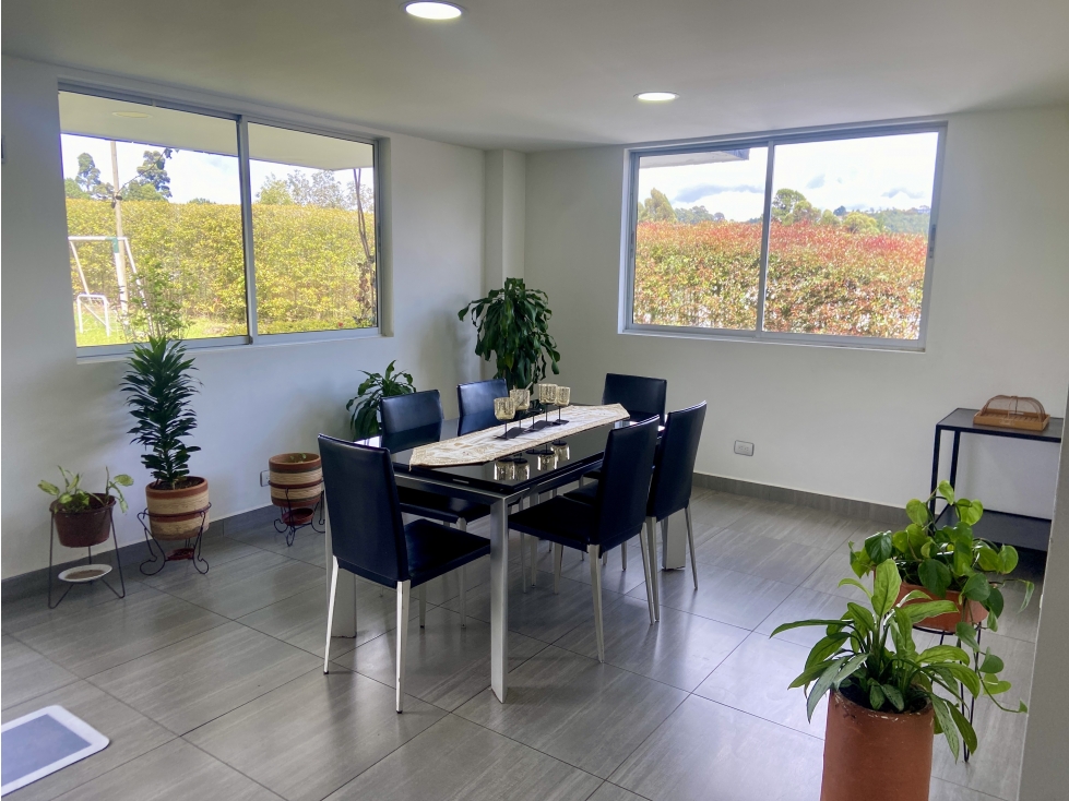 Se vende Casa en el Alto de El Escobero — foto 3