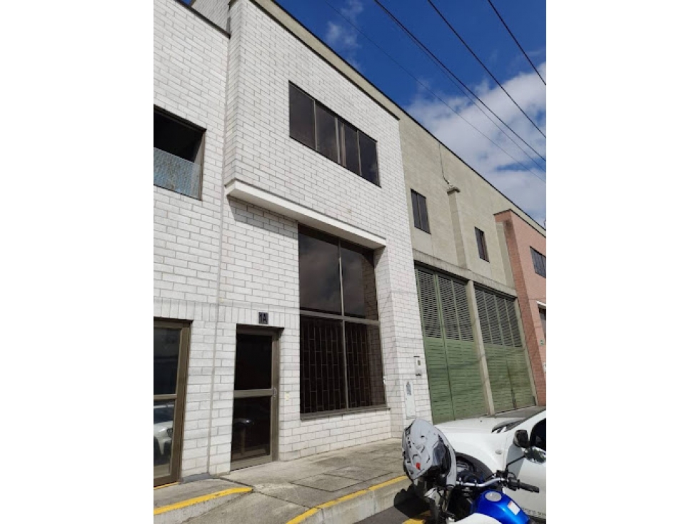 BODEGA EN VENTA LA ESTRELLA - 1