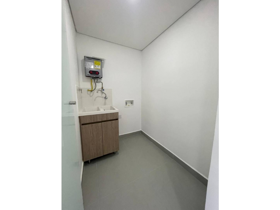APARTAMENTO ENVIGADO EN VENTA — foto 4