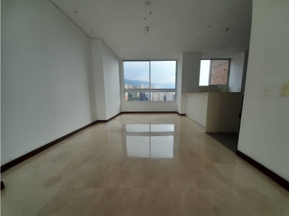 INMUEBLE EN VENTA EL POBLADO — foto 3