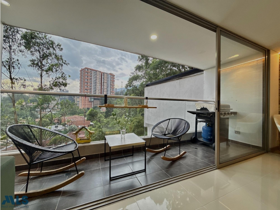 APARTAMENTO EN VENTA EN ENVIGADO LOMA EL ESMERALDAL — foto 3