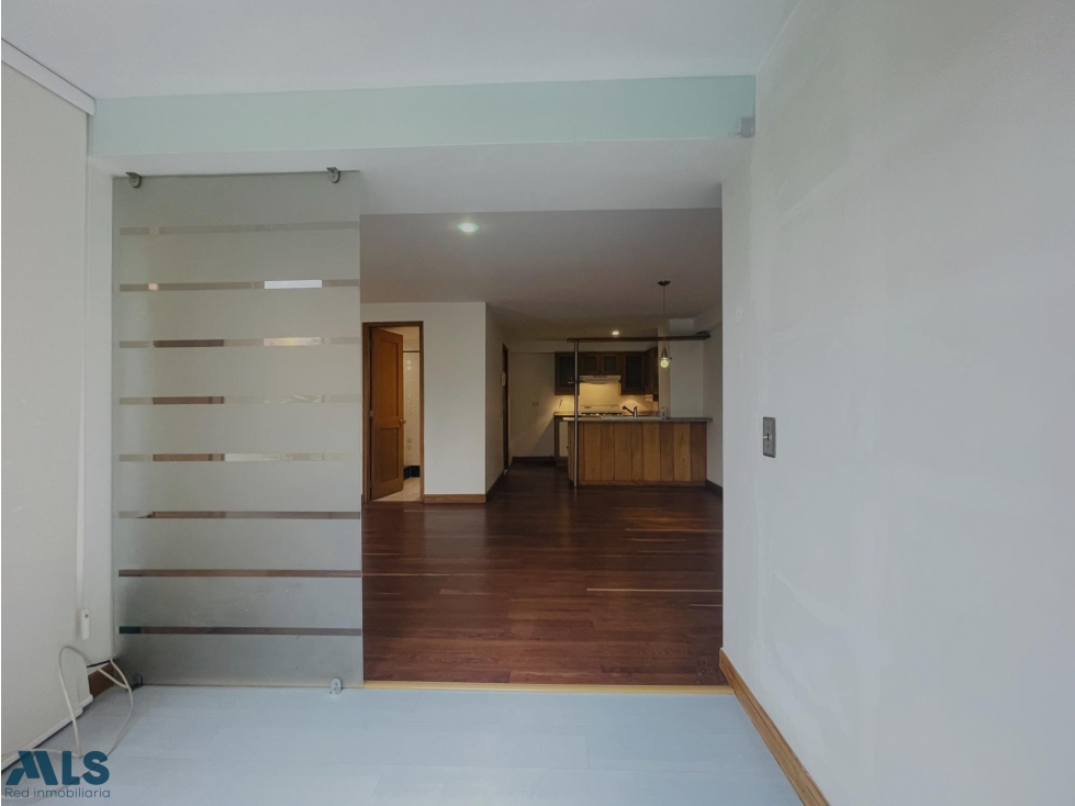 APARTAMENTO EN VENTA EN EL POBLADO LA FRONTERA — foto 3