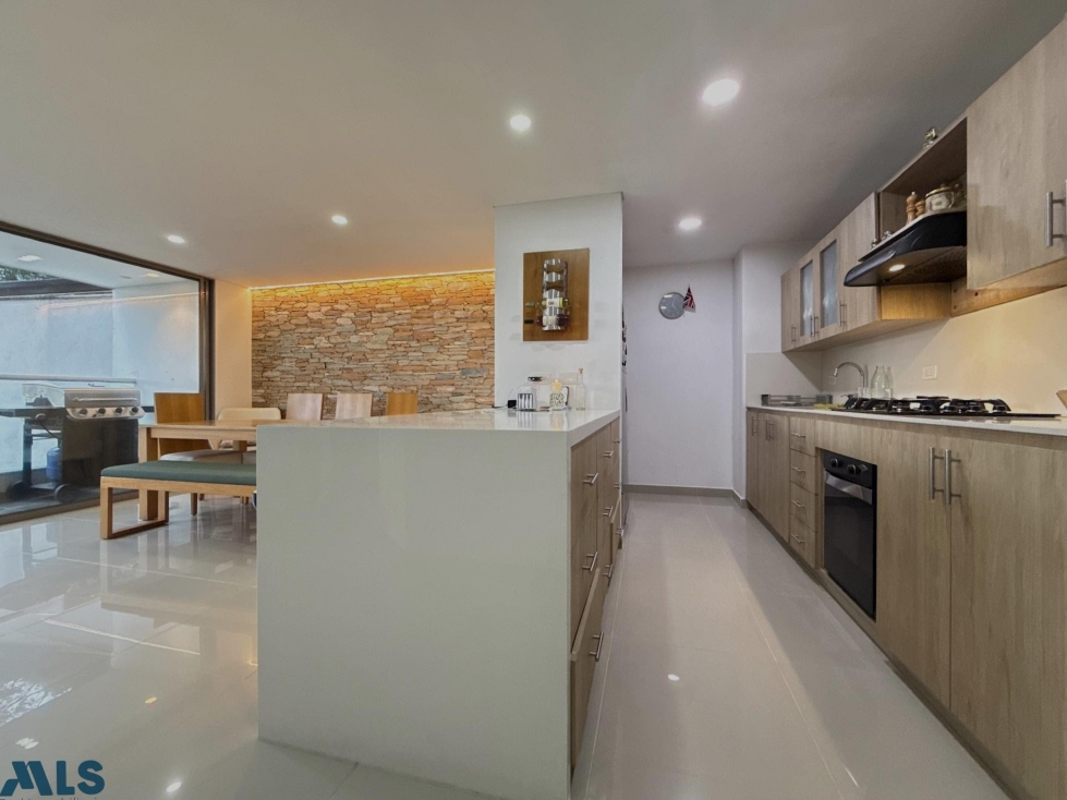 APARTAMENTO EN VENTA EN ENVIGADO LOMA EL ESMERALDAL — foto 6