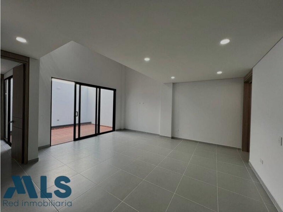 CASA EN VENTA EN LA CEJA SECTOR VIVA — foto 2