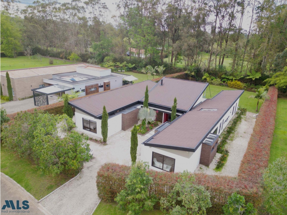CASA EN VENTA RIONEGRO LLANOGRANDE