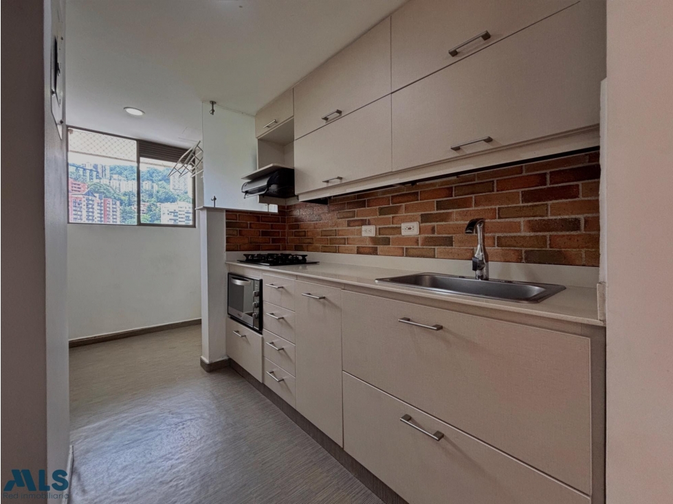 APARTAMENTO EN VENTA EN LAS PALMAS MEDELLÍN — foto 4