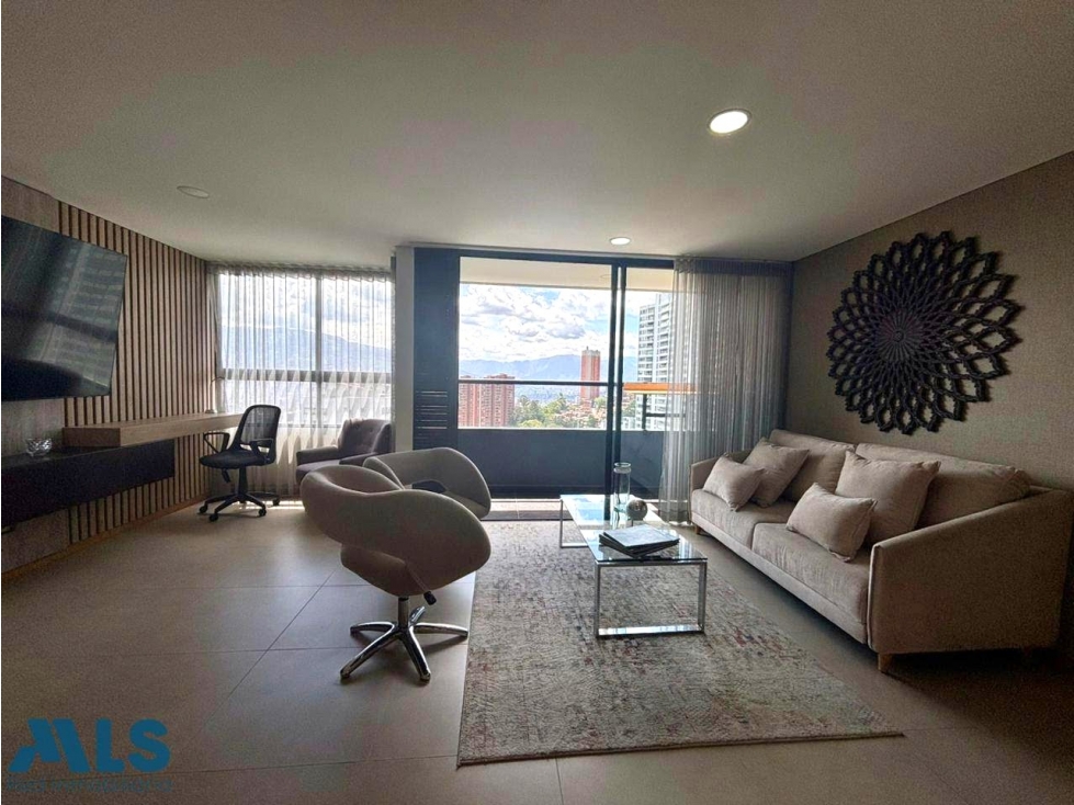APARTAMENTO EN VENTA LAS PALMAS MEDELLÍN