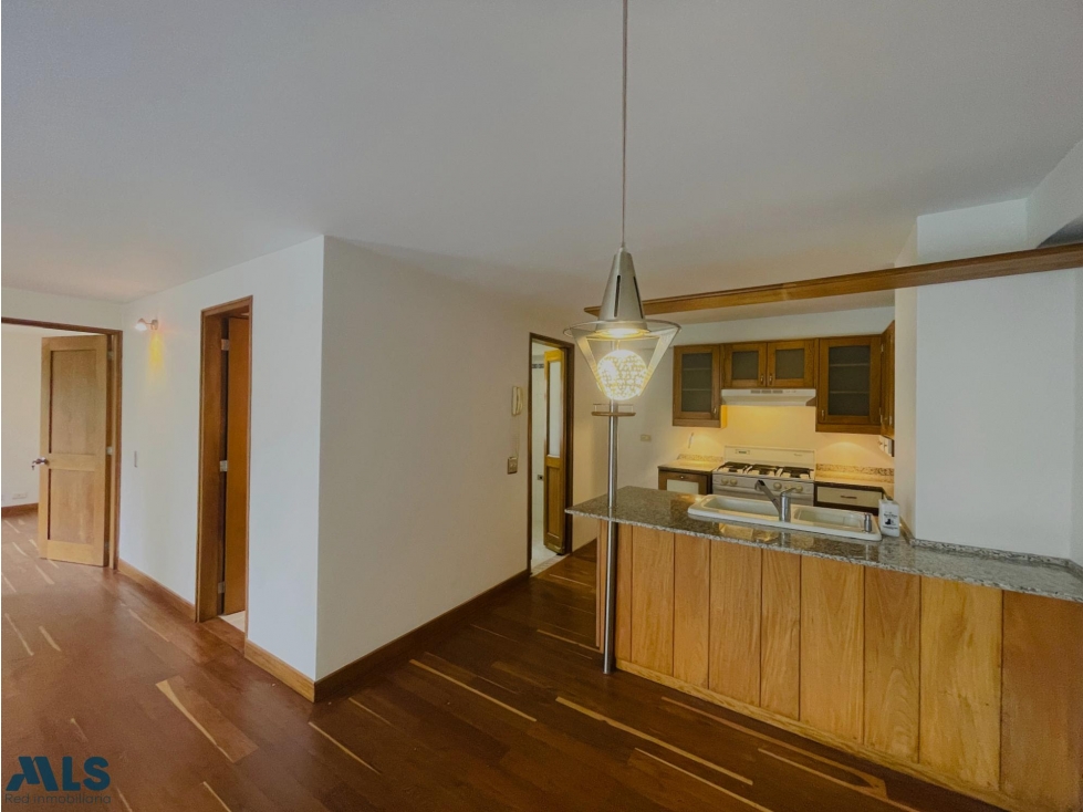 APARTAMENTO EN VENTA EN EL POBLADO LA FRONTERA