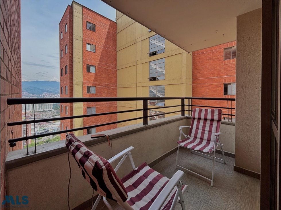 APARTAMENTO EN VENTA EN LAS PALMAS MEDELLÍN — foto 2