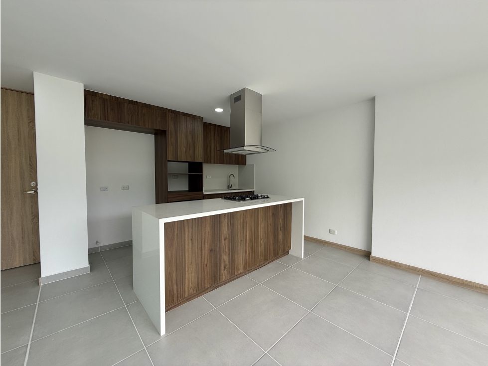 APARTAMENTO EN VENTA EN SABANETA LOMA SAN JOSÉ PARTE BAJA — foto 5