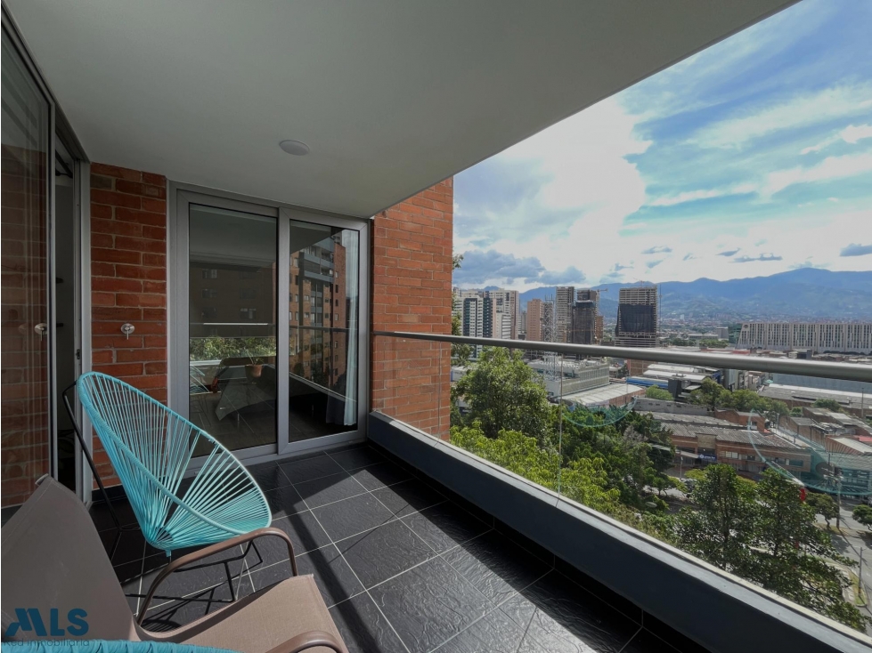 APARTAMENTO EN VENTA EN EL POBLADO CASTROPOL — foto 2